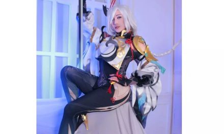 15 White Hair Cosplay Ideas You NEED To Try!