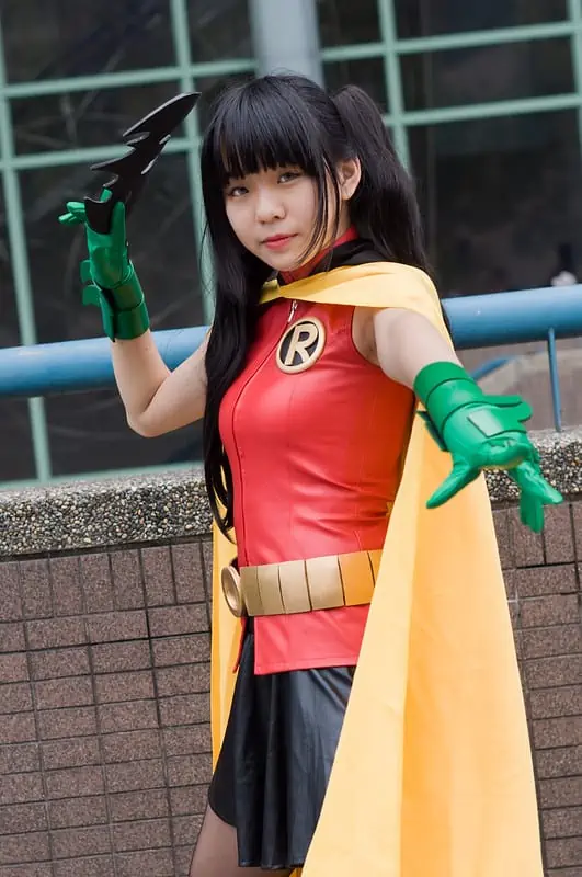Robin (cosplay ideas by body type)