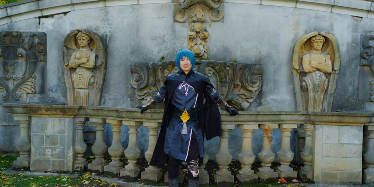 Miccostumes Review (Byleth Fire Emblem Cosplay)